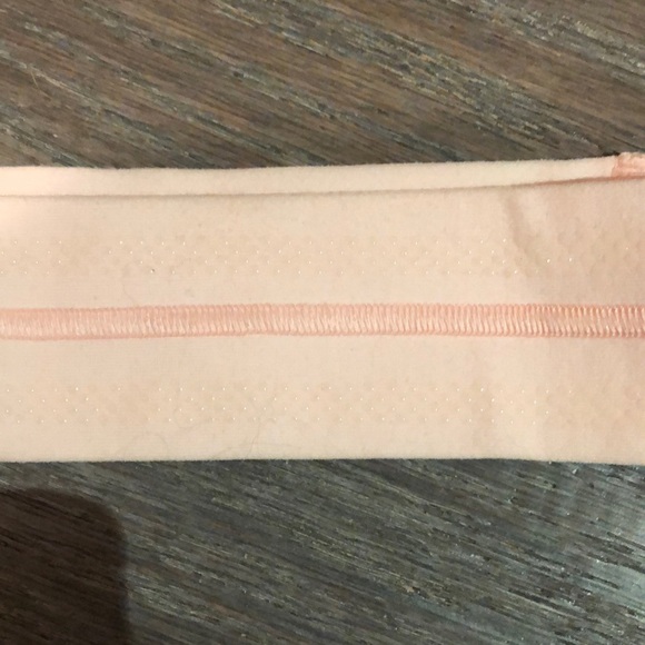 Lululemon light pink headband - Picture 2 of 3